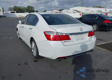 2013 Honda Accord Ex-L V-6 z USA, uszkodzony, nr VIN 1HGCR3F86DA024340
